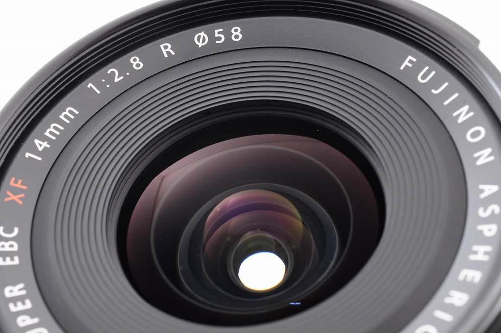Fujifilm XF 14mm f/2.8 R Super EBC Ultra Wide Angle FUJINON